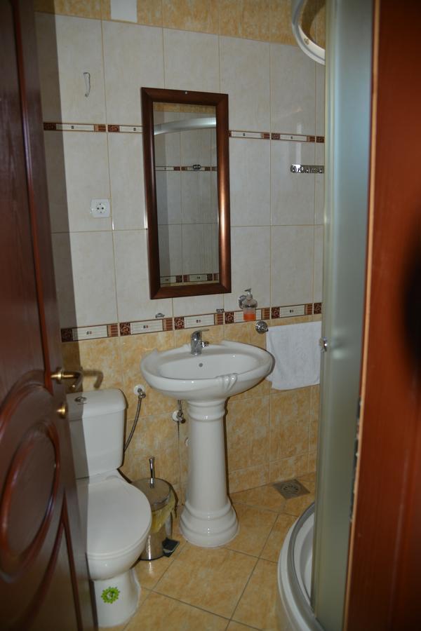 Hotel Bella Donna Kumanovo Bagian luar foto